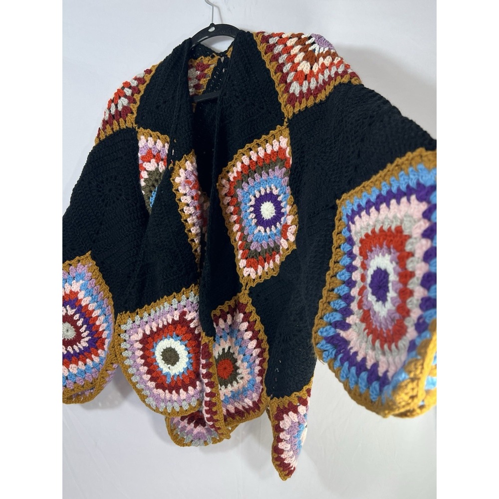 Simply couture Colorful Crocheted Cardigan One Size - Picture 6 of 11